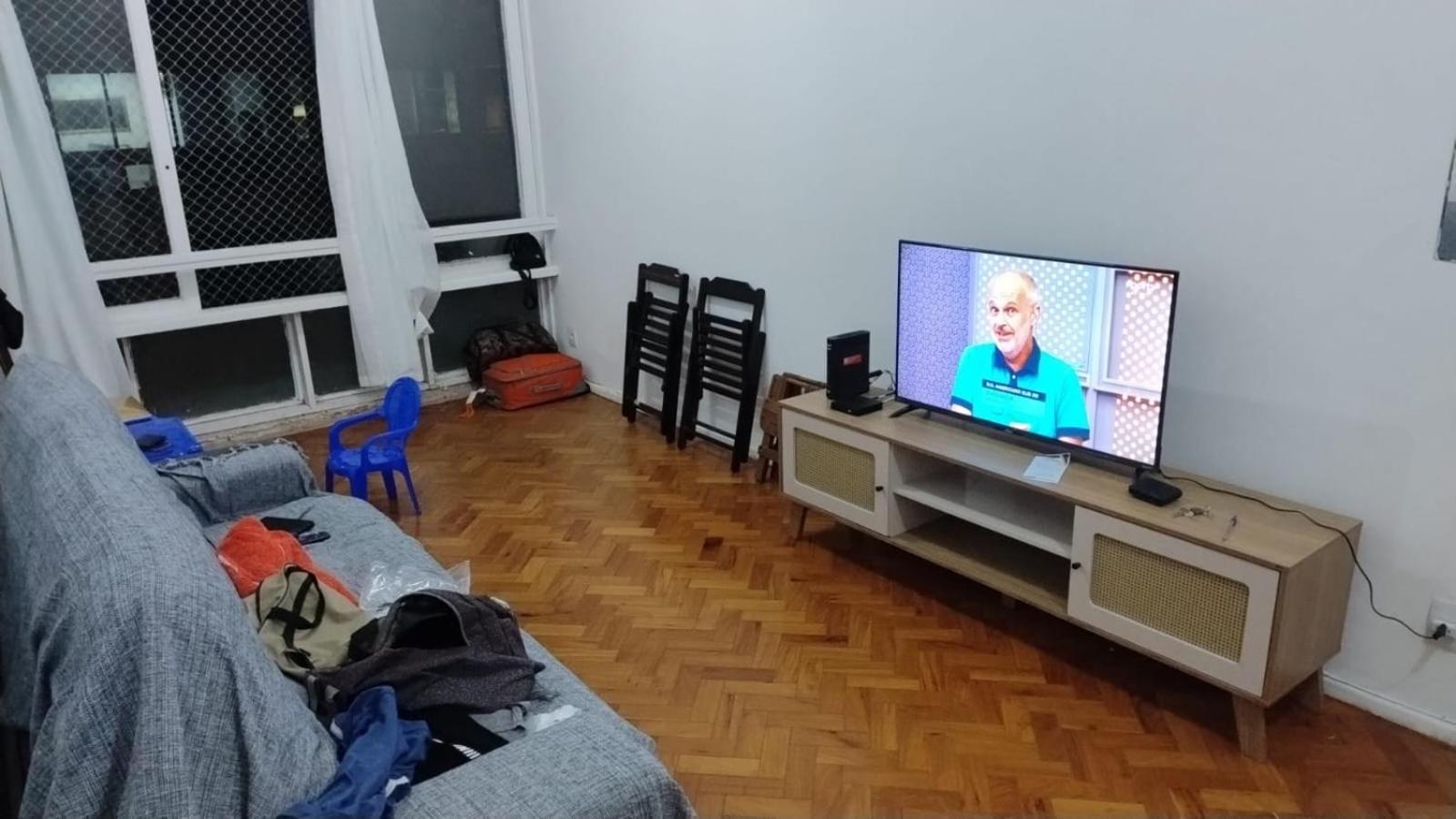 Apartamento Ao Lado Da 8 Pessoas