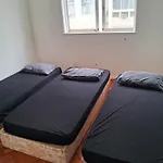Ao Lado Da Praia Para 8 Pessoas